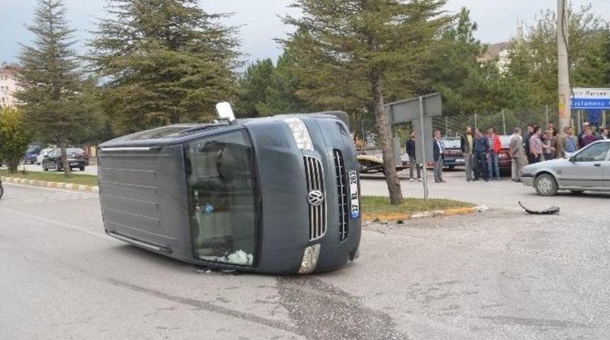 Tosya&rsquo;da Trafik Kazası: 1 Yaralı