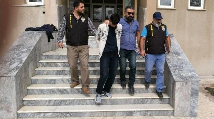 Telefon Dolandırıcısını Polise Yakalattı