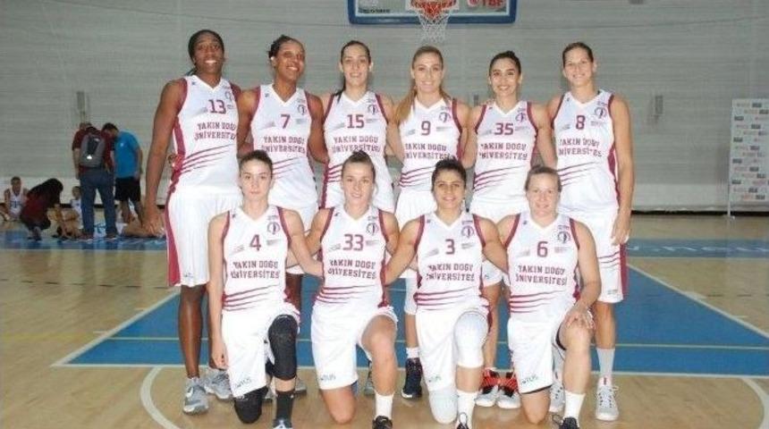 Yakın Doğu &Uuml;niversitesi, İstanbul &Uuml;niversitesi İle R&ouml;vanş Ma&ccedil;ına &Ccedil;ıkıyor