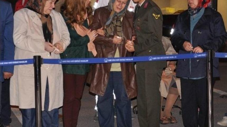 Şehit Uzman &Ccedil;avuşun Naaşı G&ouml;zyaşlarıyla Karşılandı