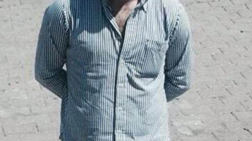 Kız Arkadaşıyla Tartışan Gen&ccedil;, Silahla Kendini Yaraladı