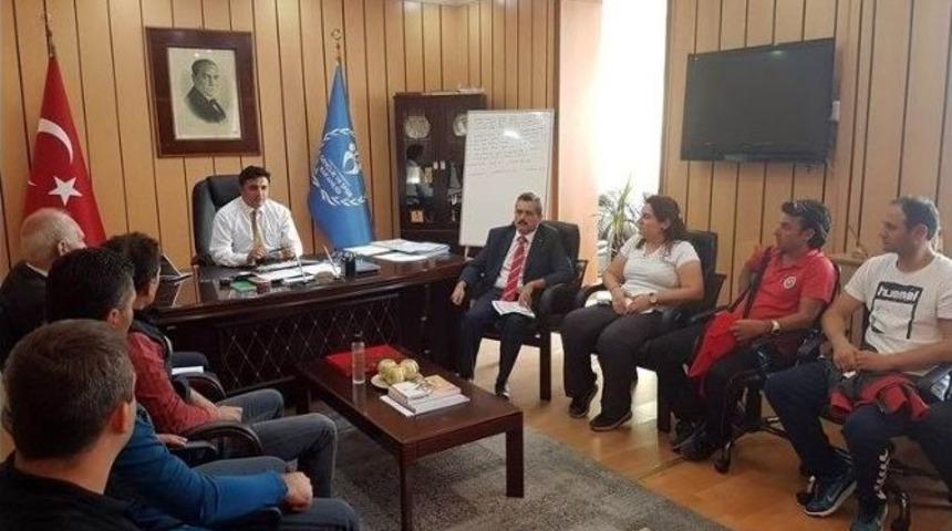 Spor İl M&uuml;d&uuml;rl&uuml;ğ&uuml;nde Değerlendirme Toplantısı