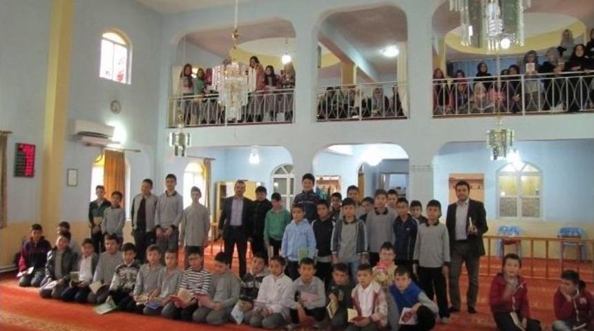 Camide Kitap Okuma Etkinliği