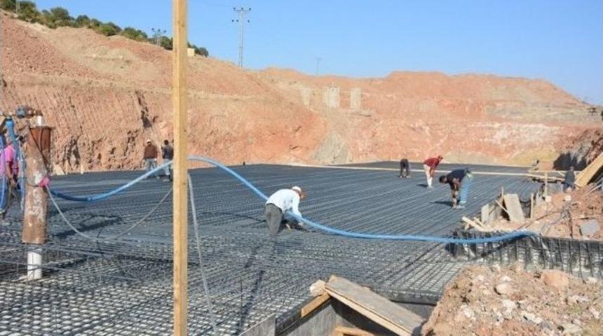 Milli Eğitim M&uuml;d&uuml;r&uuml; Alag&ouml;z Eğitim Kurumlarını Gezdi