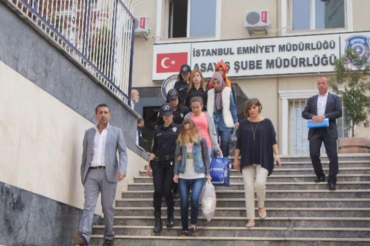 Fet&ouml;/pdy Operasyonunda G&ouml;zaltına Alınan 28 Adliye &Ccedil;alışanı Adliyeye Sevk Edildi