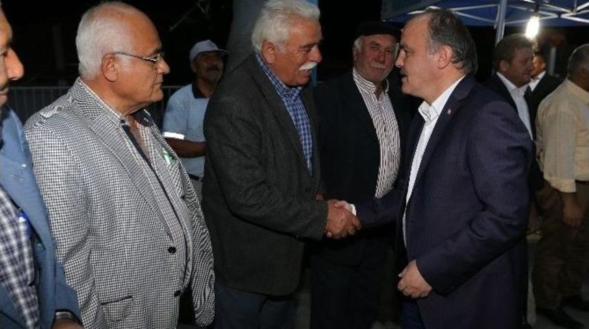 Başkan G&uuml;rlesin Cankurtaran&rsquo;da Vatandaşla Buluştu