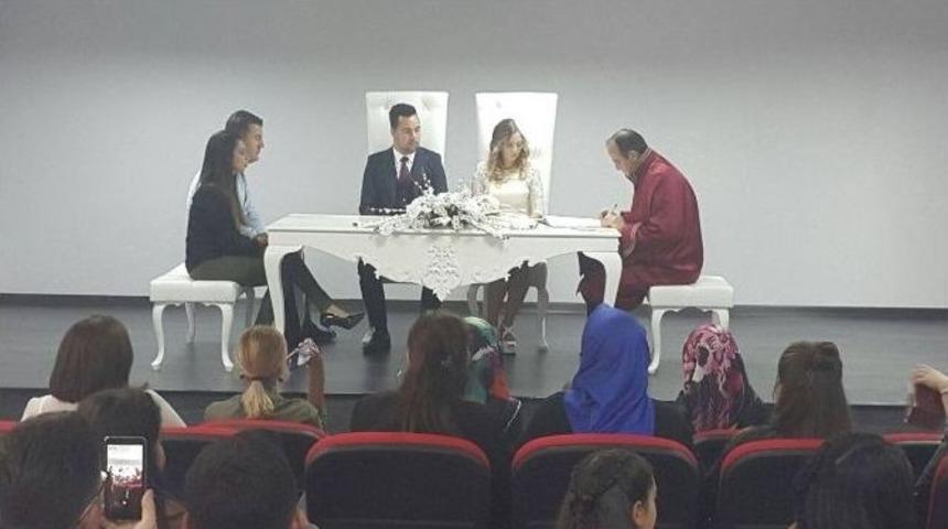 Marmaraereğlisi Gen&ccedil;lik Merkezi&rsquo;nde Nikah İşlemleri Başladı