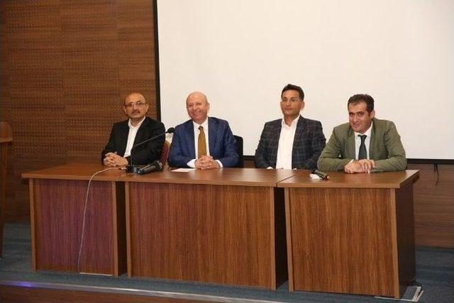 Çolakbayrakdar, ‘yeni Kocasinan’ İçin Muhtarlarla Bir Araya Geldi