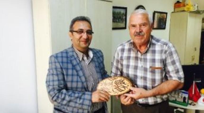 Muhtardan Tepebaşı Belediyesi&rsquo;ne Teşekk&uuml;r Ziyareti