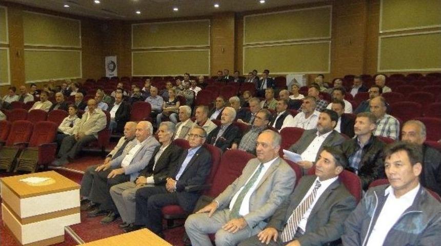 Bitki Koruma &Uuml;r&uuml;nleri Ve G&uuml;bre Bayileri İle Toplantı Yapıldı