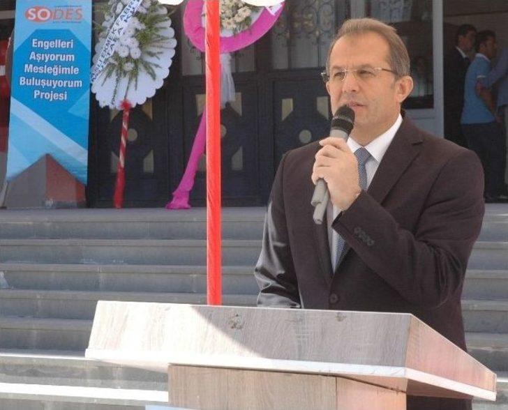 Van’da Engelleri Aşıyorum Mesleğimle Buluşuyorum Projesi G4