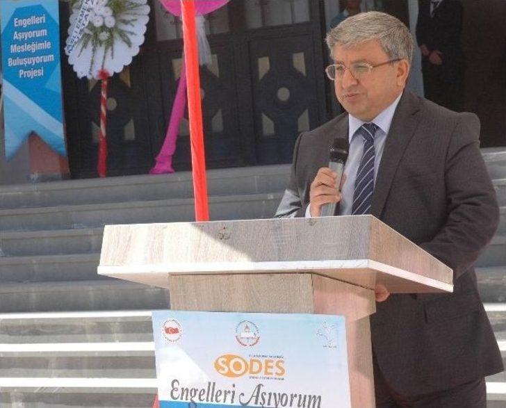 Van’da Engelleri Aşıyorum Mesleğimle Buluşuyorum Projesi G5