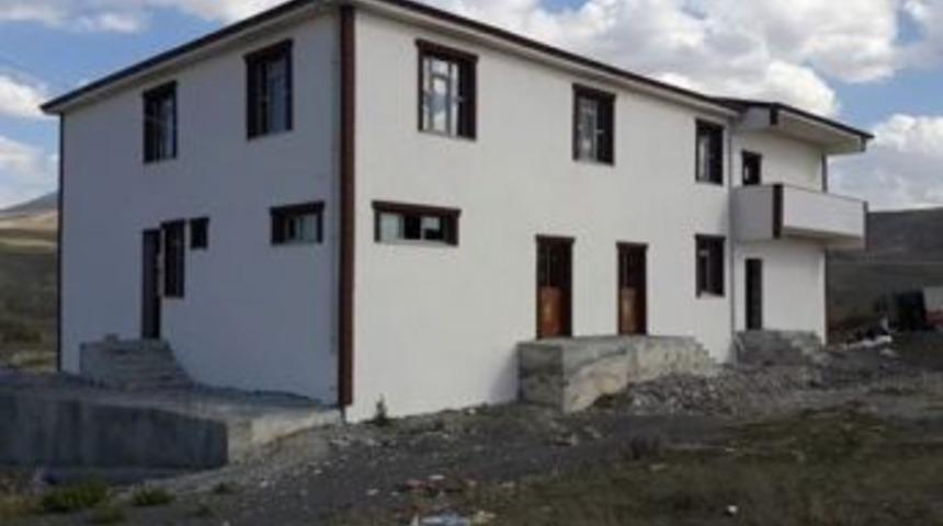 Horasan Belediyesinden K&ouml;ylere Cami, Taziye Ve K&uuml;lt&uuml;r Evleri