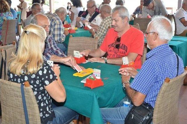 Foça Karataş Briç Festivali Başladı