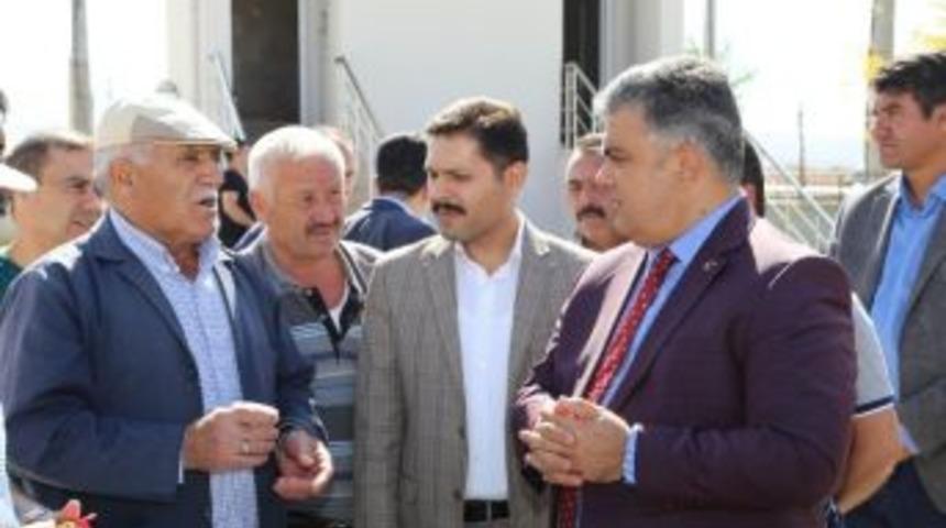 Başkan &Ouml;zg&uuml;ven, Vatandaşların Sorunlarını Dinledi