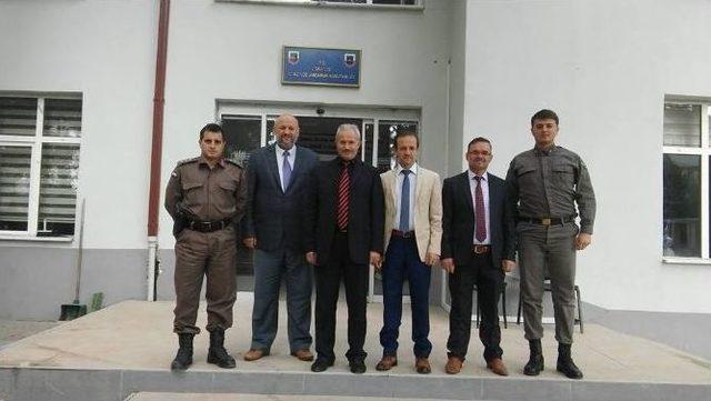 Din G&ouml;revlilerinden Huzurevi&rsquo;ne Ziyaret 1