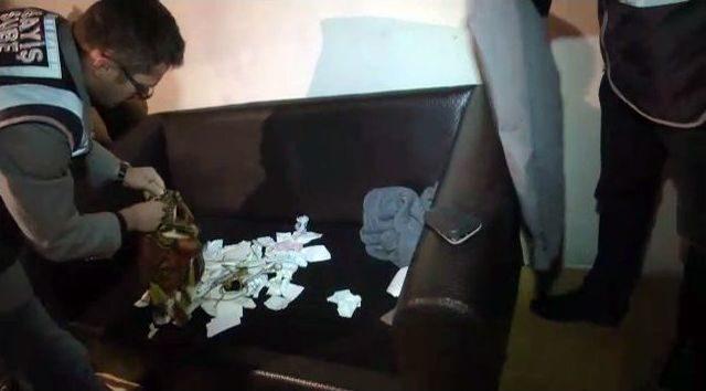 "hesabınızı Fetö Kullanıyor" Yalanıyla Vatandaşları Dolandıran Çete Çökertildi 1