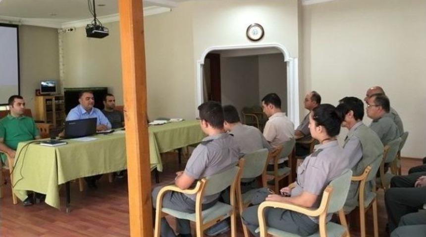 Yığılca&rsquo;da Eğitim Toplantısı Yapıldı