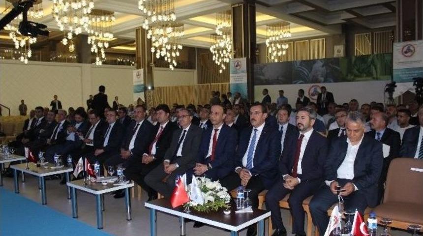 Bakan T&uuml;fenkci, Adıyamanlı Esnaf Ve Esnaf Temsilcileriyle Bir Araya Geldi