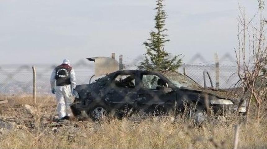 Ankara&rsquo;da İki Canlı Bomba Operasyon Sırasında Kendini Patlattı
