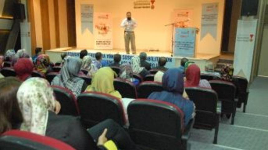 &Ouml;ğrenciler Ve Velilere Bağımlık Semineri