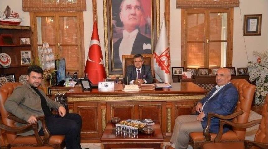 Başkan Yağcı&rsquo;ya Tso Başkanı Ateş Ve Giyim Ve Mensucat Odası Başkanı Balcı&rsquo;dan Ziyaret