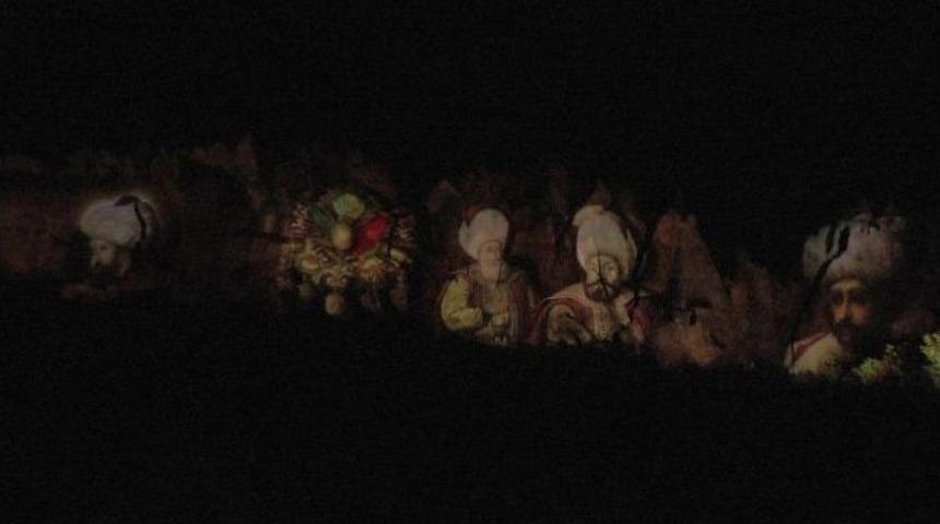 Peribacalarında Mapping G&ouml;sterisi