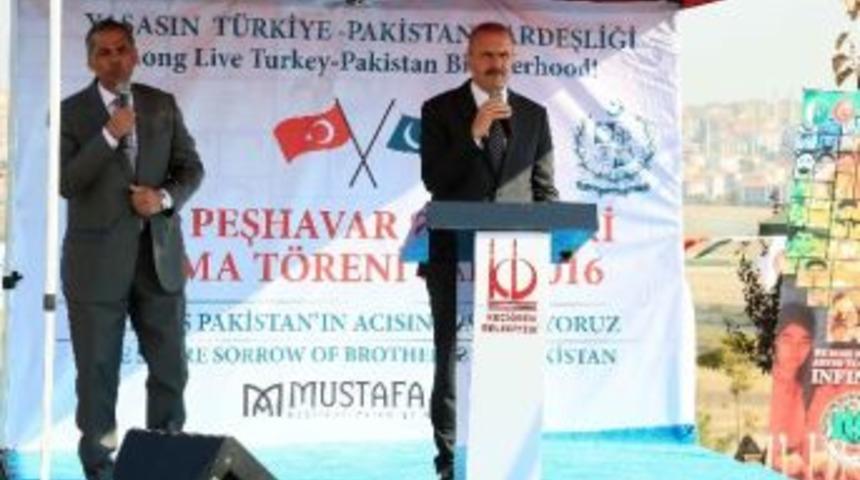 Ke&ccedil;i&ouml;ren&rsquo;de İki Kardeş &Uuml;lke Ter&ouml;r Karşısında Tek Y&uuml;rek