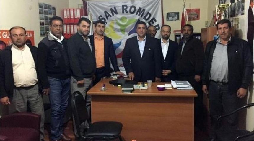 Başbakan Danışmanından Romanlara 15 Temmuz Teşekk&uuml;r&uuml;