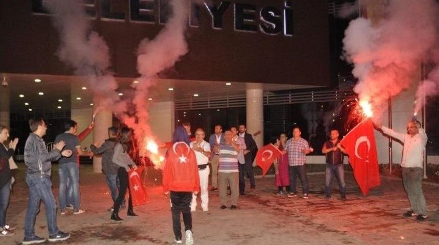 Peru&rsquo;da İki Madalya Alan Şevval Yarar&rsquo;a Coşkulu Karşılama