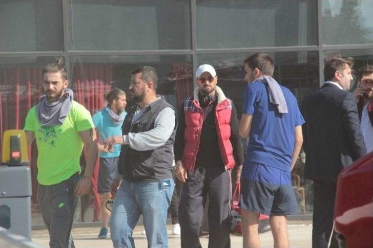 Kartal’da Saunada Çıkan Yangın İtfaiyeyi Alarma Geçirdi G3