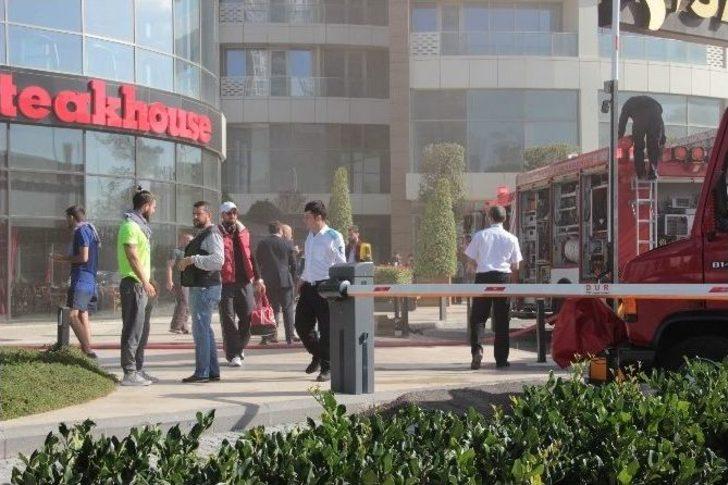 Kartal’da Saunada Çıkan Yangın İtfaiyeyi Alarma Geçirdi G4