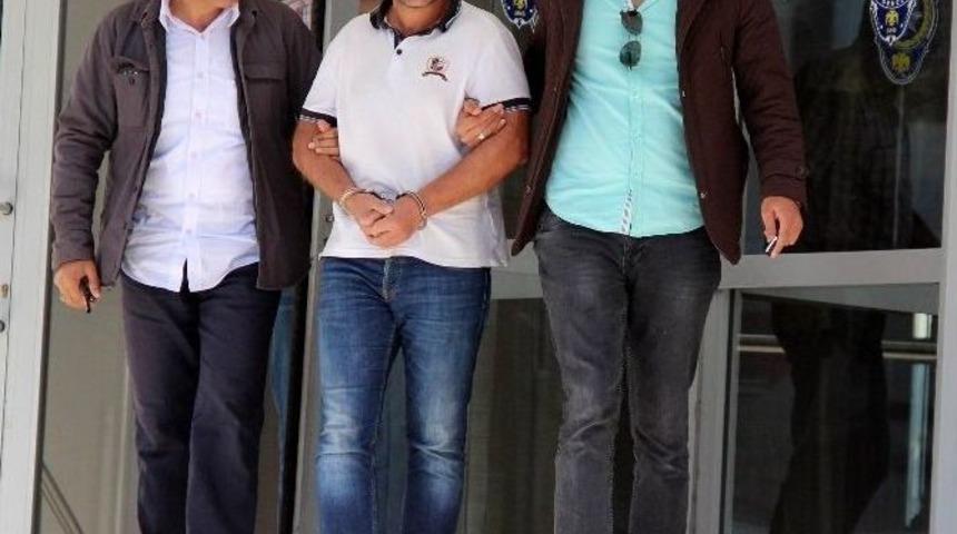 Yaşlı Kadının Bileziklerini Gasp Eden Şahıs Yakalandı