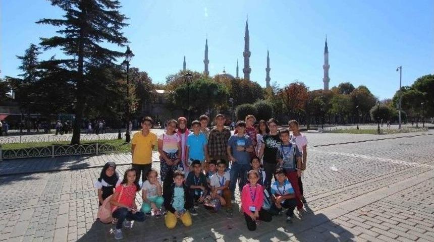 Bilgi Evi &Ouml;ğrencileri Selatin Camileri Ziyaret Etti