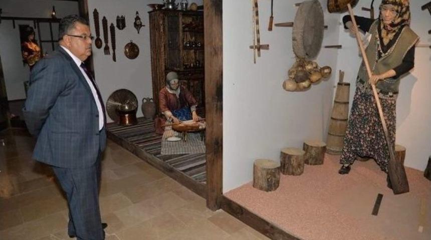 Başkan Yağcı Yaşayan Şehir M&uuml;zesindeki &Ccedil;alışmaları İnceledi