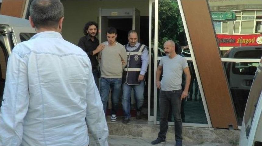 Taksiciyi &Ouml;ld&uuml;ren İki Kişi Tutuklandı