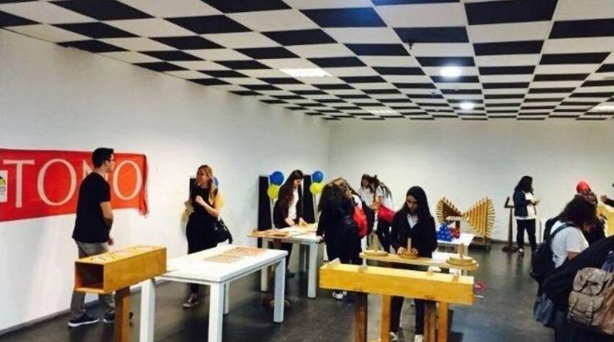 Tales Matematik Sergisi İzmir&rsquo;de Yoğun İlgi G&ouml;r&uuml;yor