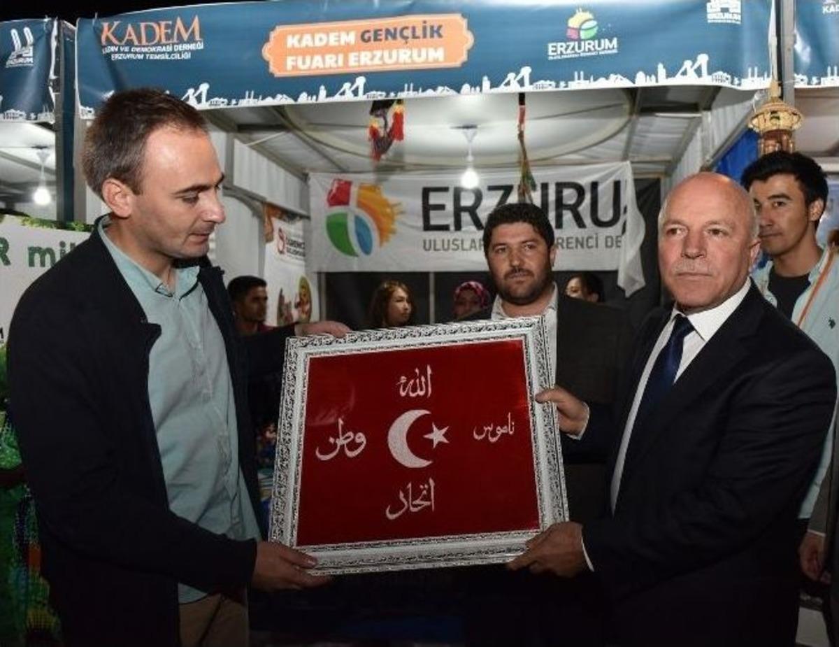 B&uuml;y&uuml;kşehir Ve Kadem&rsquo;den Gen&ccedil;lik Fuarı