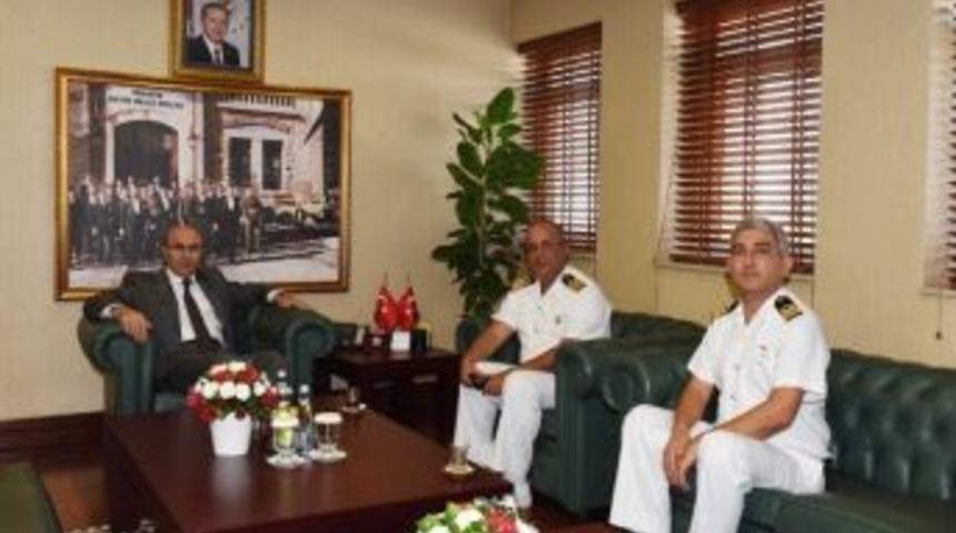 Sahil G&uuml;venlik Komutanlarından, Vali Demirtaş&rsquo;a Ziyaret