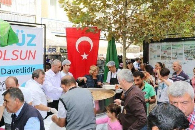 İki Pazarda 7 Bin Kişilik Aşure Dağıtıldı 2