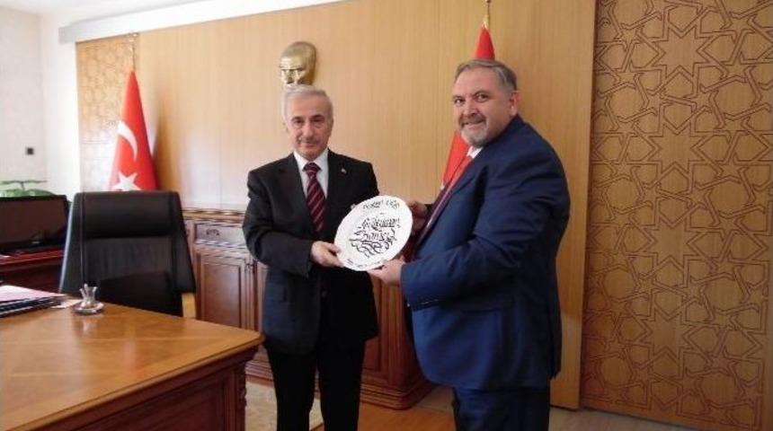 Talasemi Ve L&ouml;semililer Derneği Vali Kam&ccedil;ı&rsquo;yı Ziyaret Etti