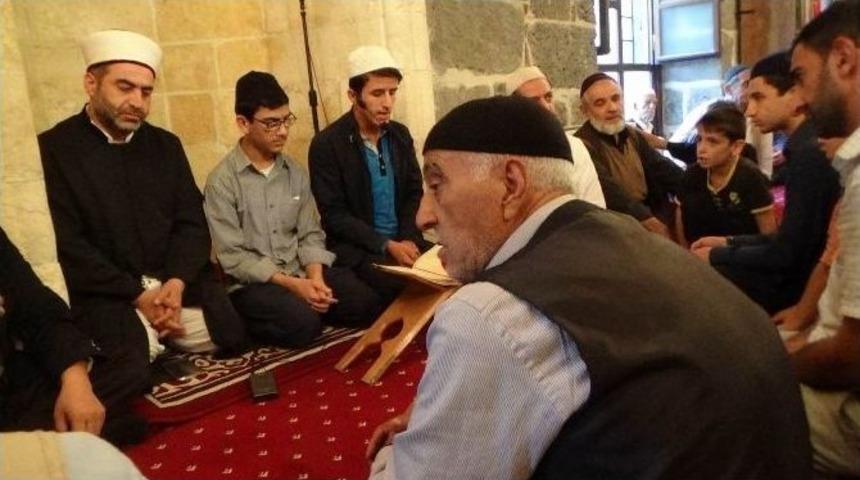 Yasin B&ouml;r&uuml; Ve Arkadaşları İ&ccedil;in Mevlit Okutuldu