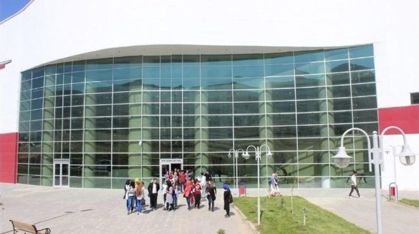 Mş&uuml;&rsquo;l&uuml; &Ouml;ğrenciler Kampusla Tanıştı