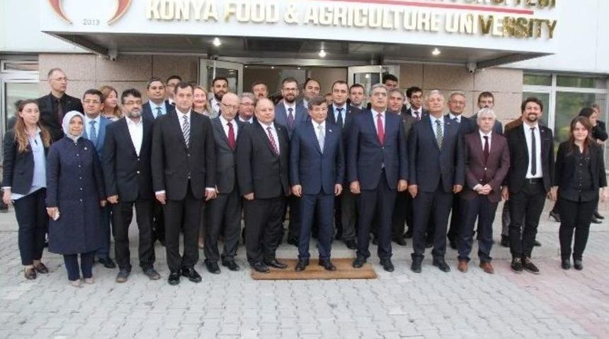 Ahmet Davutoğlu, Kgt&uuml;&rsquo;y&uuml; Ziyaret Etti