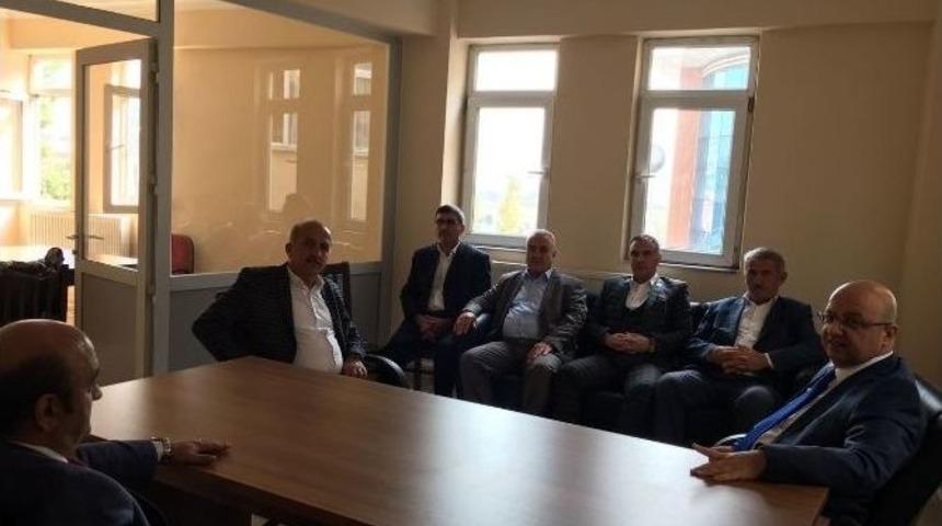 Medikar Hastanesinden Karab&uuml;k Ve Safranbolu Muhtarlar Derneklerine İade-i Ziyaret