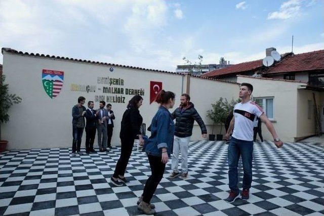 Vali Çelik’ten Karaçay Balkar Kültür Ve Yardımlaşma Derneği’ne Ziyaret