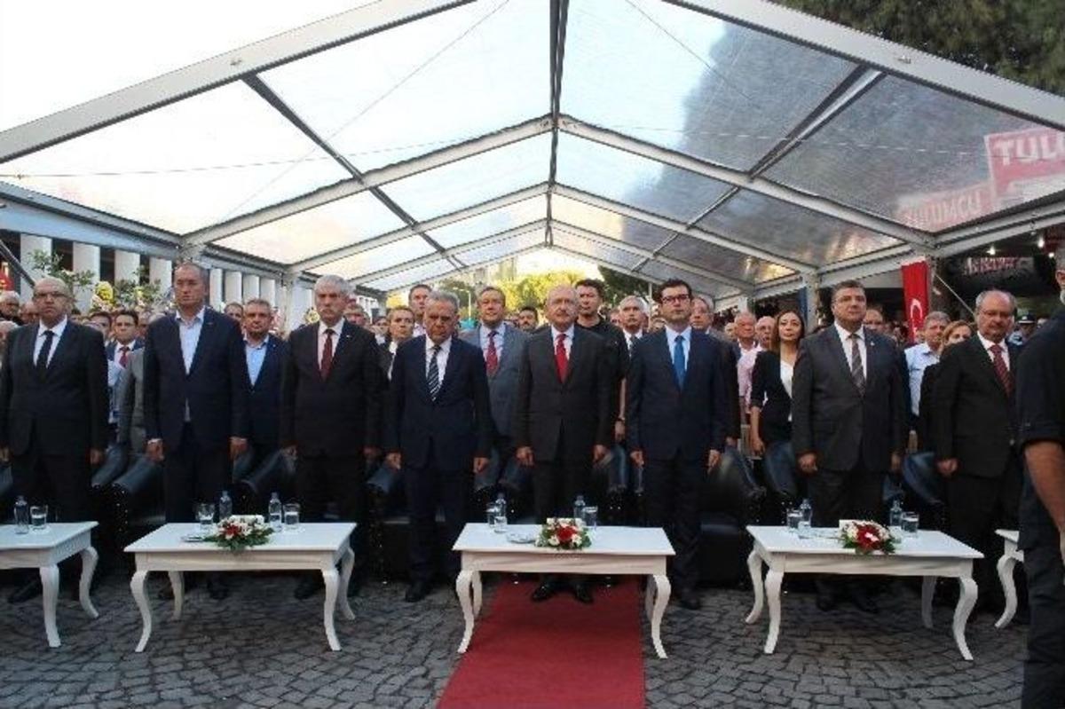 Kılı&ccedil;daroğlu: &ldquo;aramızda Bir Sır, D&uuml;nya &Ccedil;apında Siyaset&ccedil;imiz Yok&rdquo;