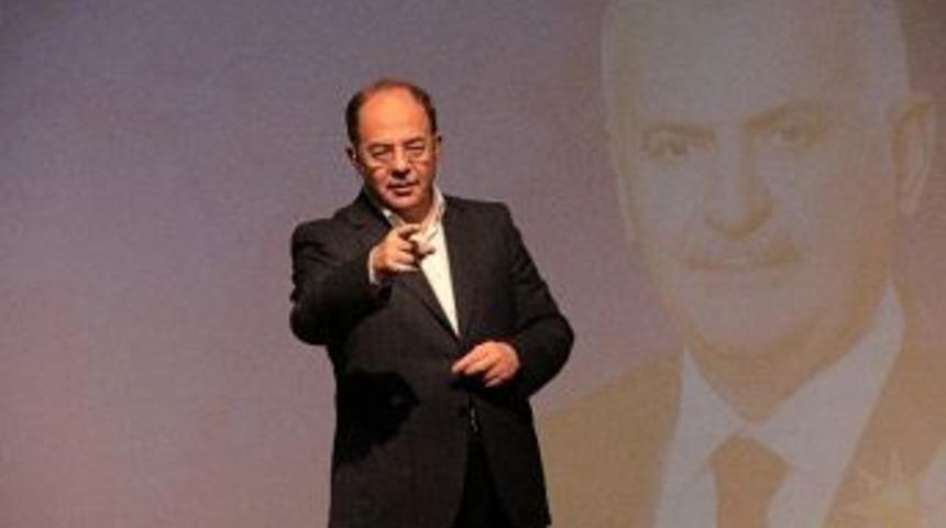 Bakan Akdağ, Gen&ccedil;lere Ders Verdi