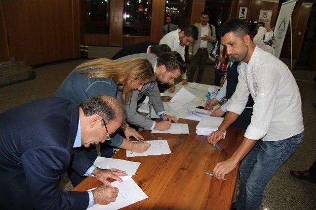 Bakan T&uuml;fenk&ccedil;i, &ldquo;internet Alışverişinde Kutudan Salatalık &Ccedil;ıkma D&ouml;nemi Kapandı&rdquo; 1