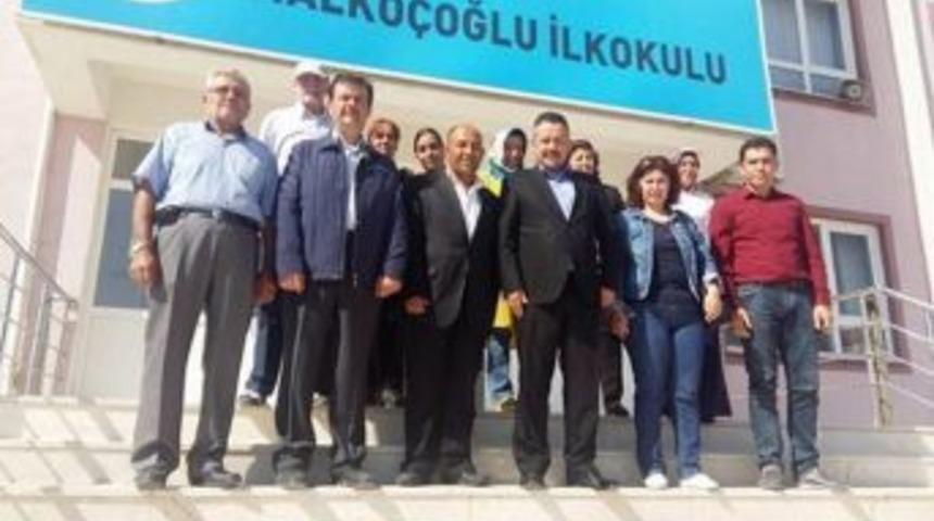 Ak Parti Uşak Merkez İl&ccedil;e&rsquo;den Eğitime Destek